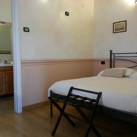Guest house La Locanda Di San Biagio 4*